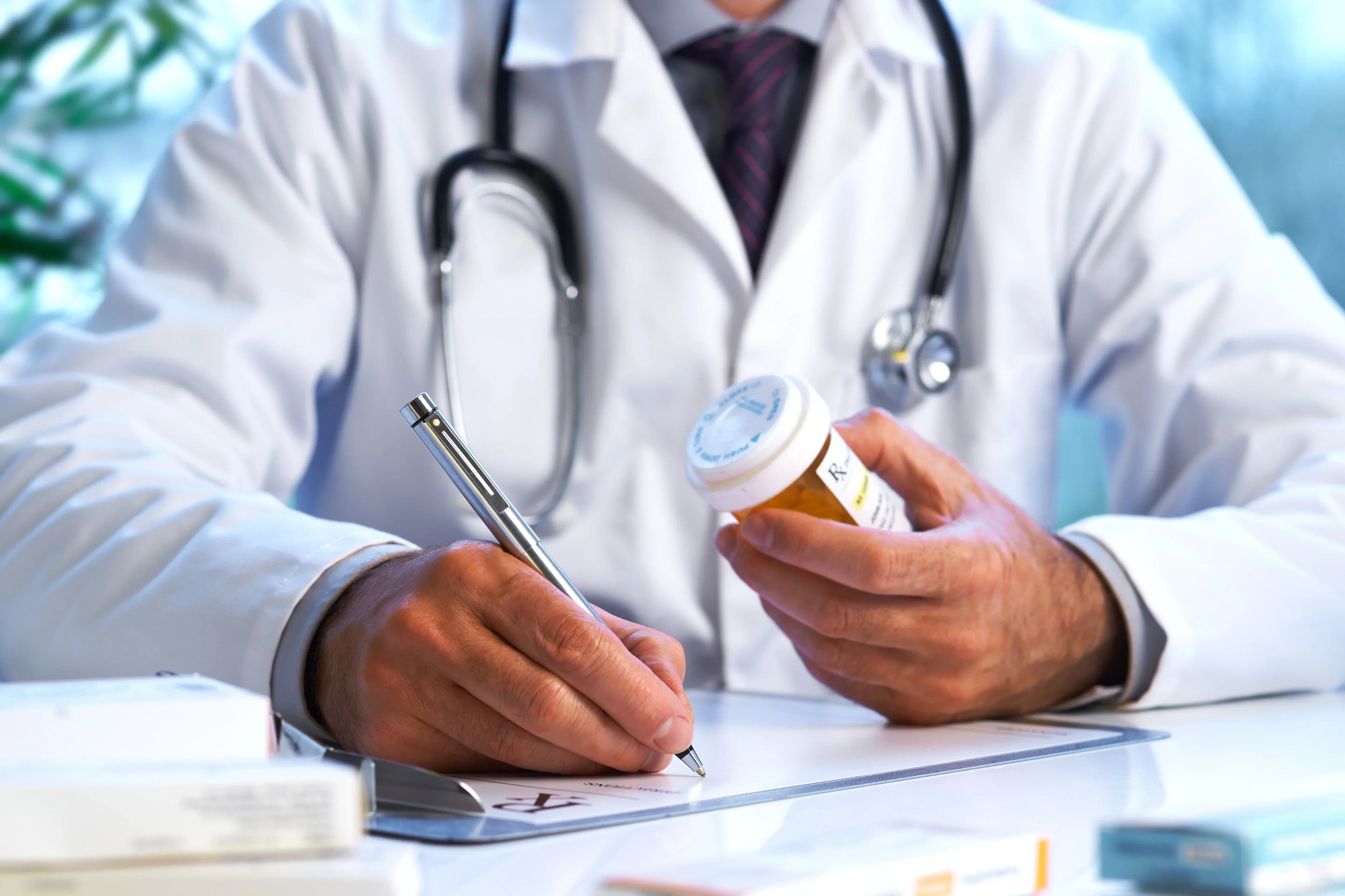 What Is AREDS2 and Who Needs It? A Guide to Evidence-Based Eye Health